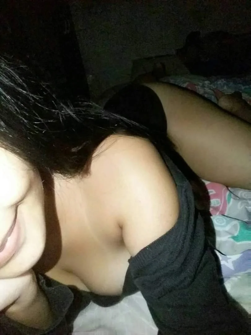 Crente moreninha perfeita mandando nudes no whatsapp image 6