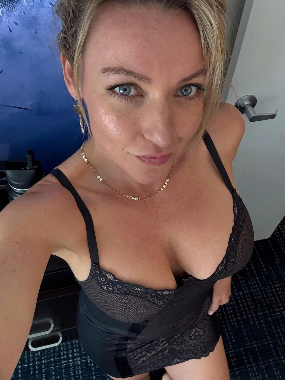 cheating wife image 23