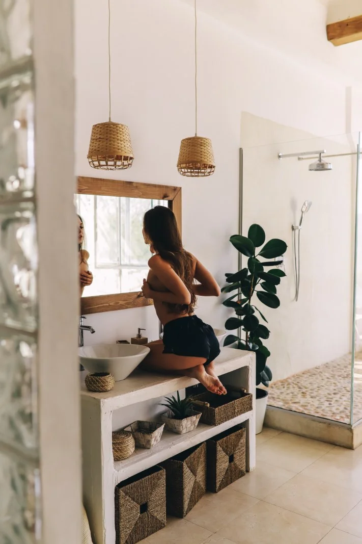 Julia Boudoir image 7