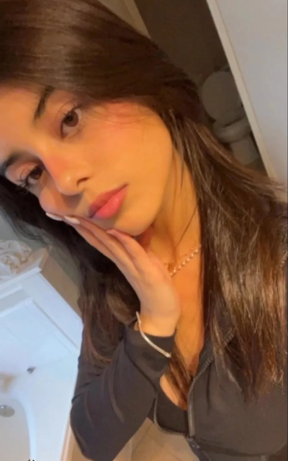 Influencer latina pide tu semen en su caritaa 😋🤤🥵💦 image 11
