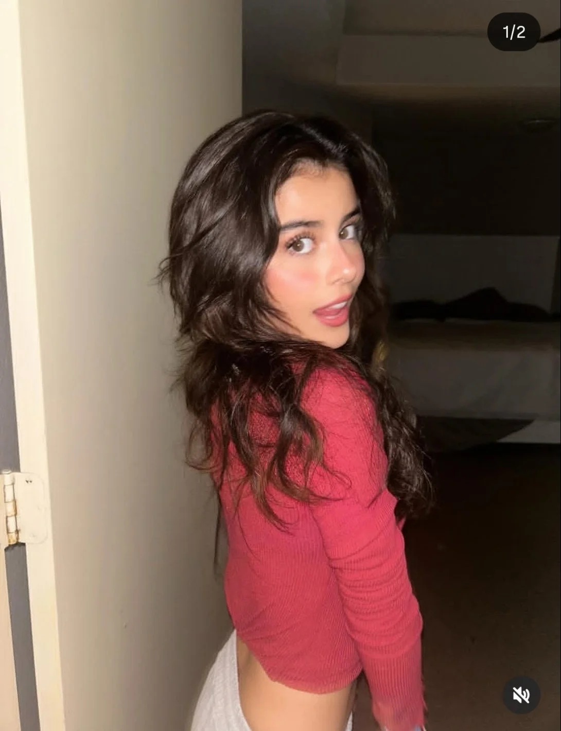 Influencer latina pide tu semen en su caritaa 😋🤤🥵💦 image 4