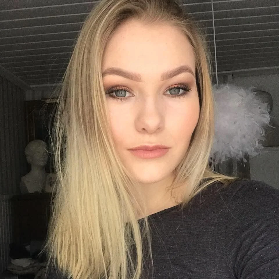 18 years old teen image 4