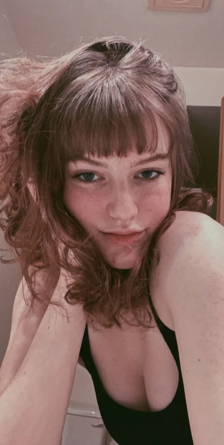 Vivian image 38