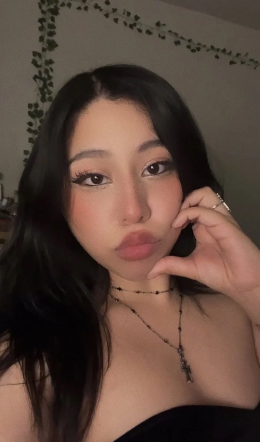 Thick Latina Slut image 7
