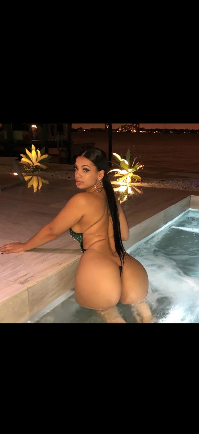 therealhunyy image 3