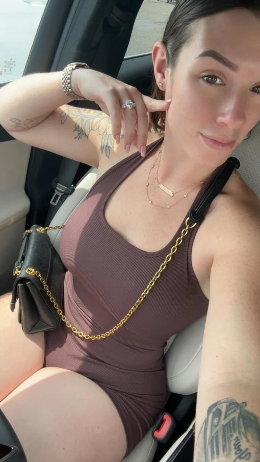 Miss_mackenzieee big booty milf image 23