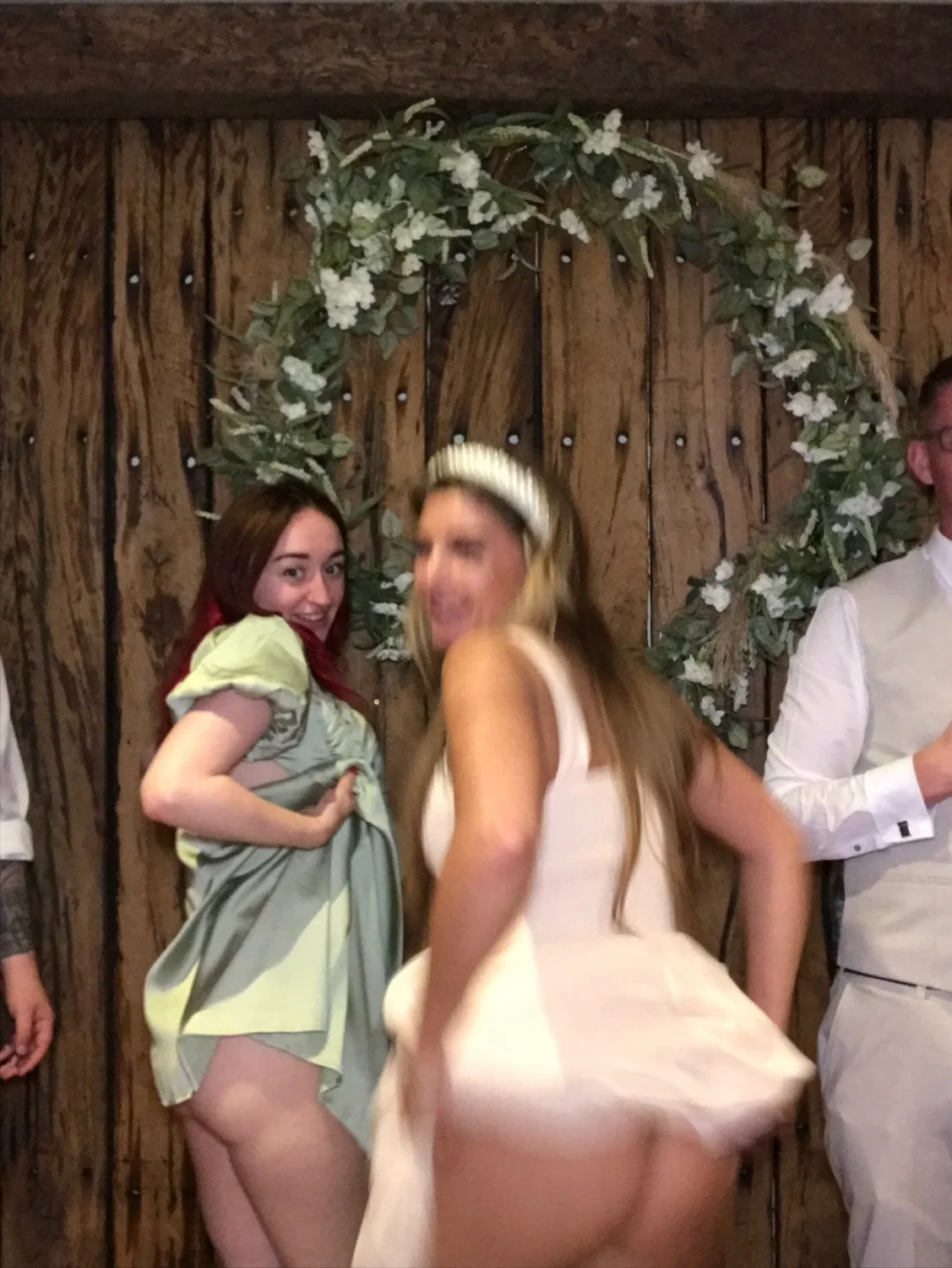 [Photobooth] Does the redhead like anal sex? 😍 image 3