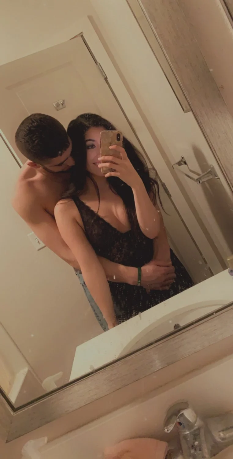 Best friends nudes got leaked main image