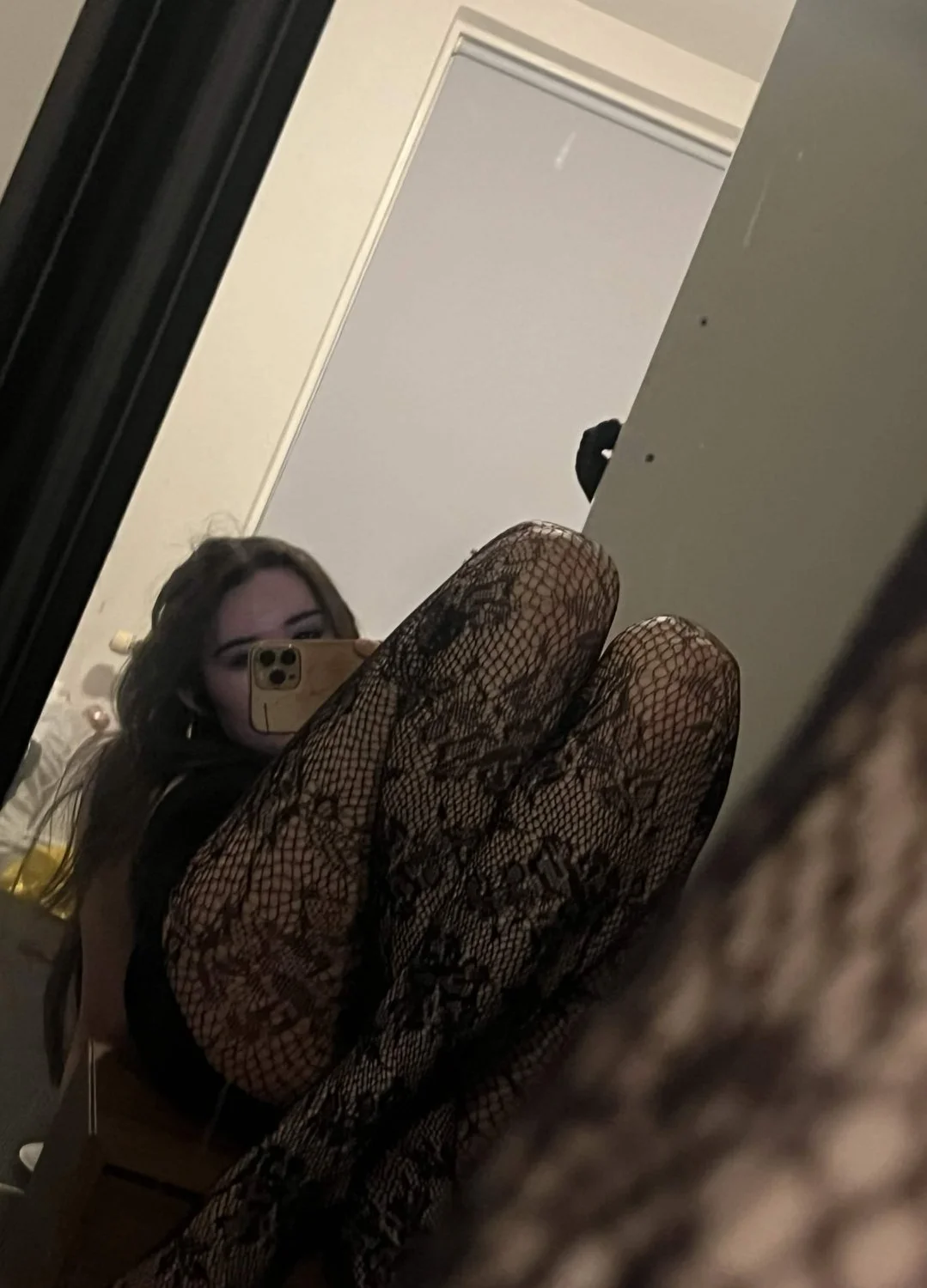 Layla 22 image 6