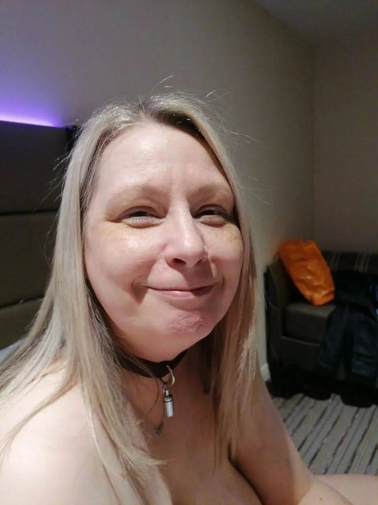 UK chubby fuckpig image 37