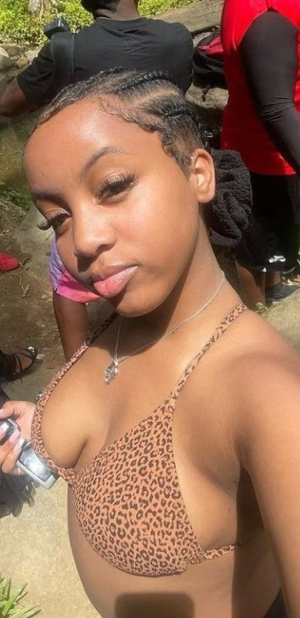 (Joi)mirah loves to show of her heavy nutty sexy donkey booty that’s made for bbc🤤nut 4 her image 7