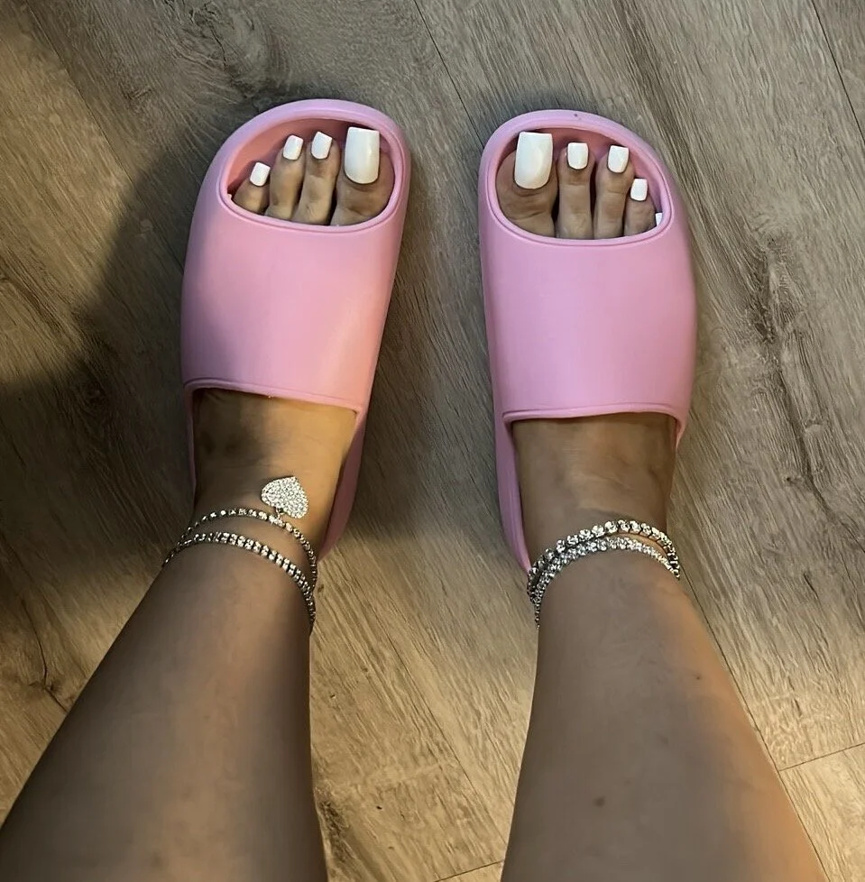 footjob bbw image 2