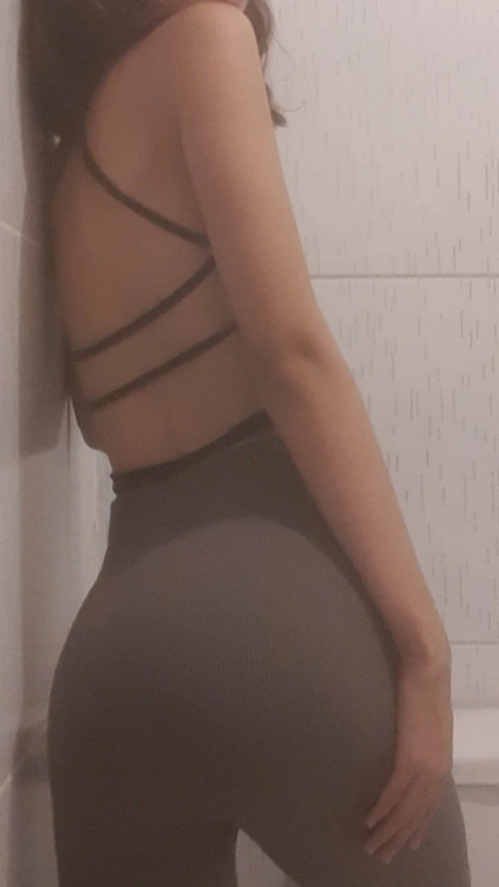 Booty main image