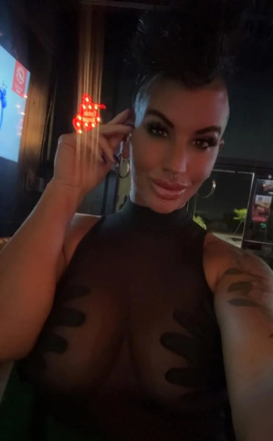 Mohawk milf image 2