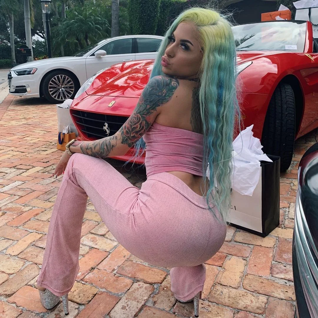 White Girls are going HOOD for black cock image 14