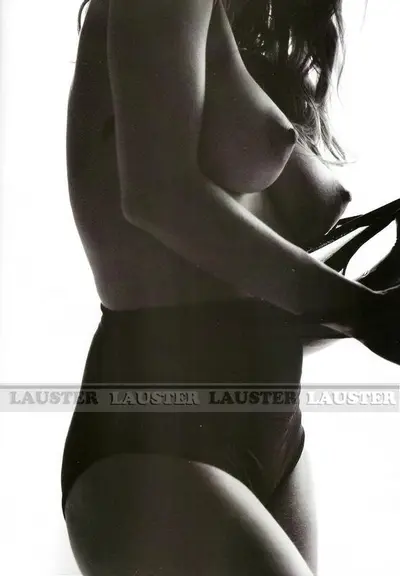 Luana Piovani cover image
