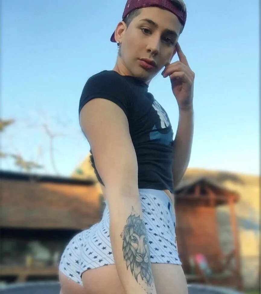 SEXY BRIAN PAZZ GAY TRANS image 4