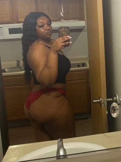 Lacy 19 & NASTYY, FAT COOCHIE image 9
