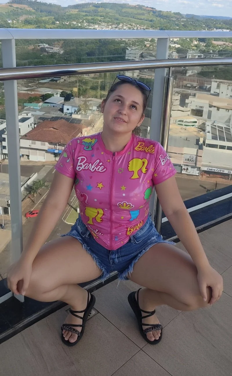 Essa gostosa é fã da Bárbie e ama roupas rosas. Parte 4. IA - AI image 31