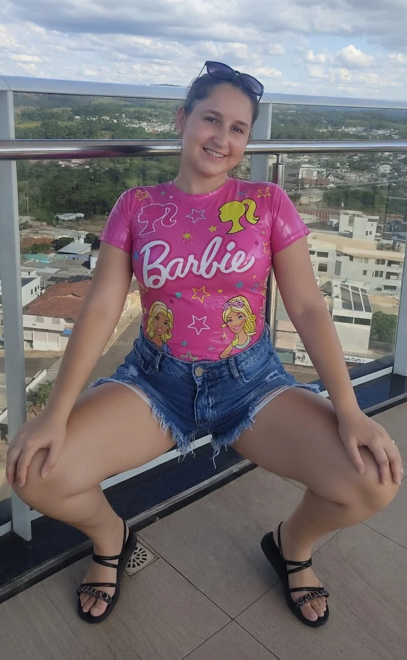 Essa gostosa é fã da Bárbie e ama roupas rosas. Parte 4. IA - AI image 43