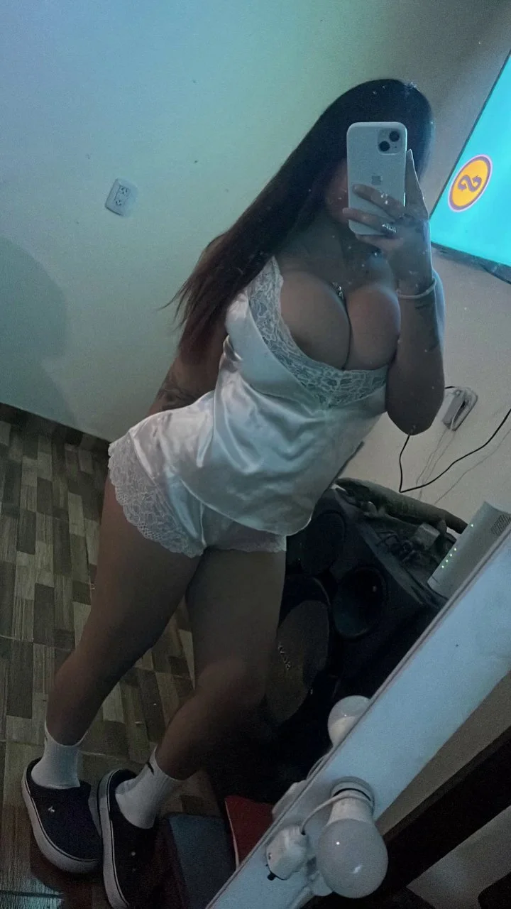 pendeja tetona image 14