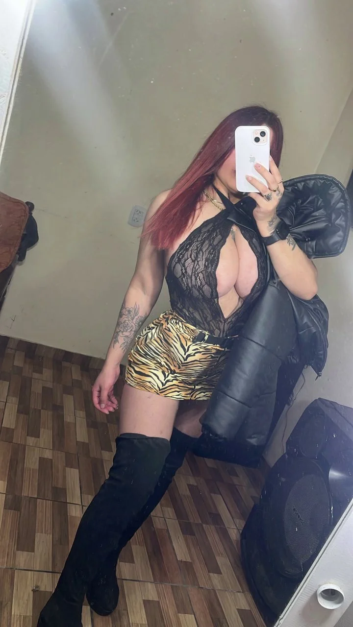 pendeja tetona image 5