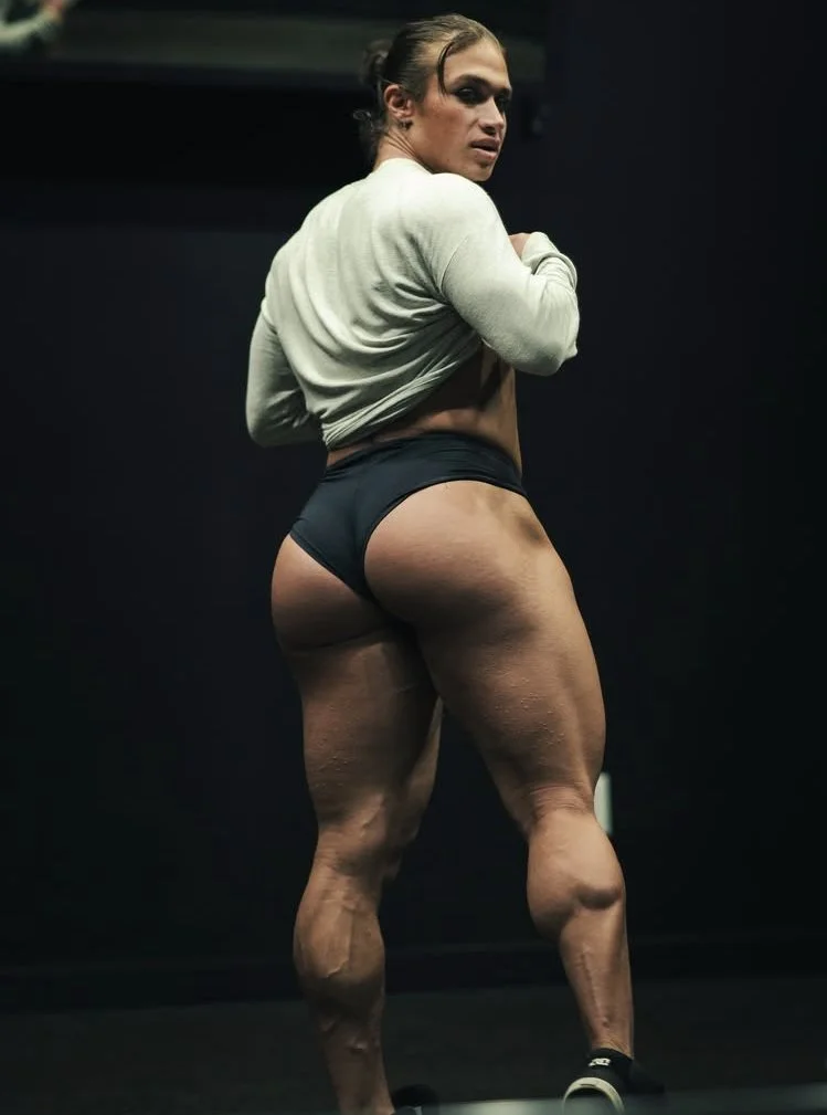 Bubble butt 4’9 image 9