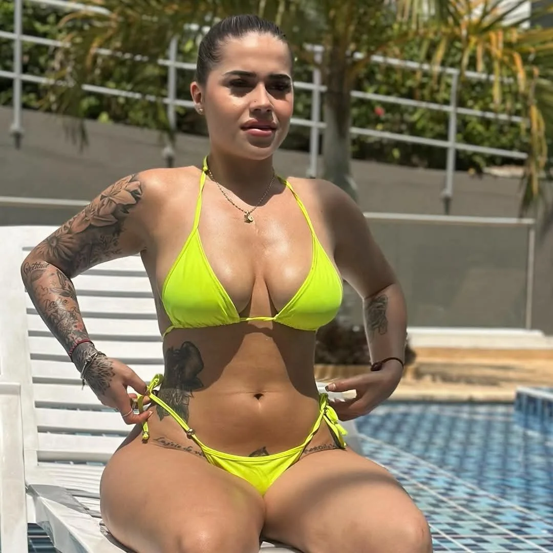 My cousing got a great ass🍑🍑🍆 image 15