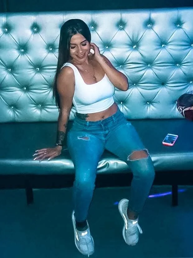 My cousing got a great ass🍑🍑🍆 image 4