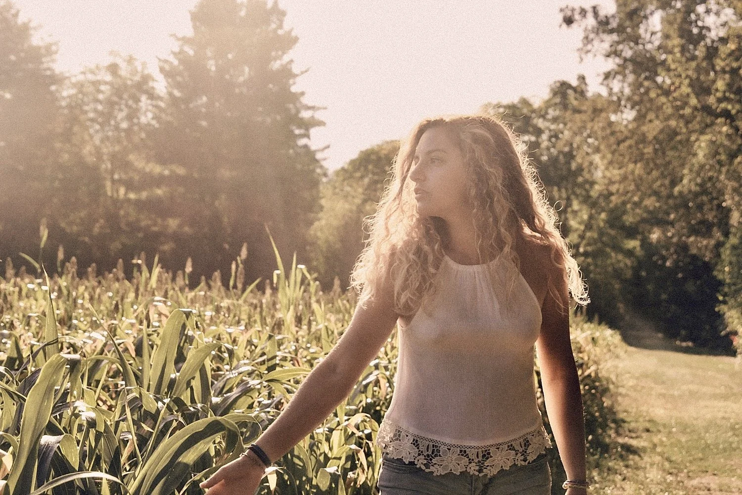 Slutty hippie boudoir image 2