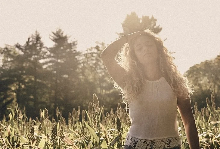 Slutty hippie boudoir image 4