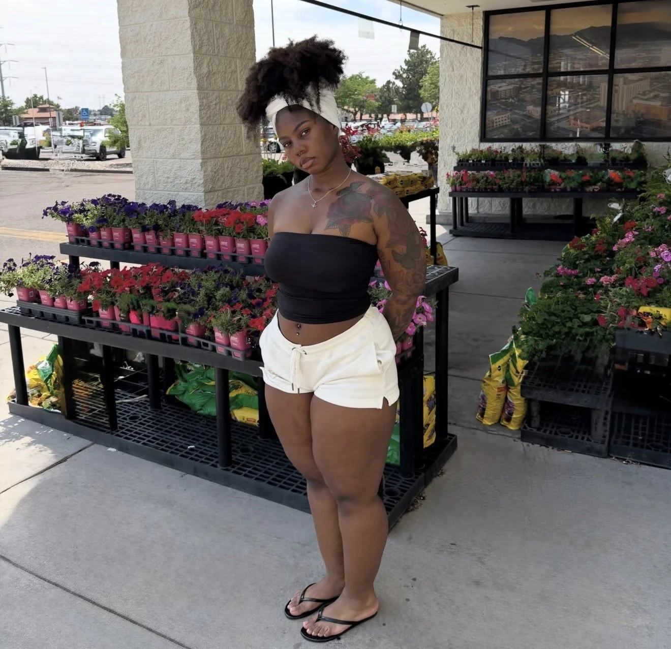 Love me a dark skin ebony!!!! 😈💦🫶🏿 image 3