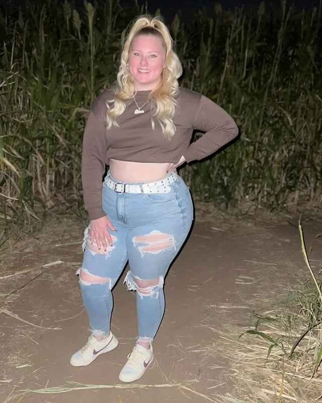 white bbw with a phat ass image 6