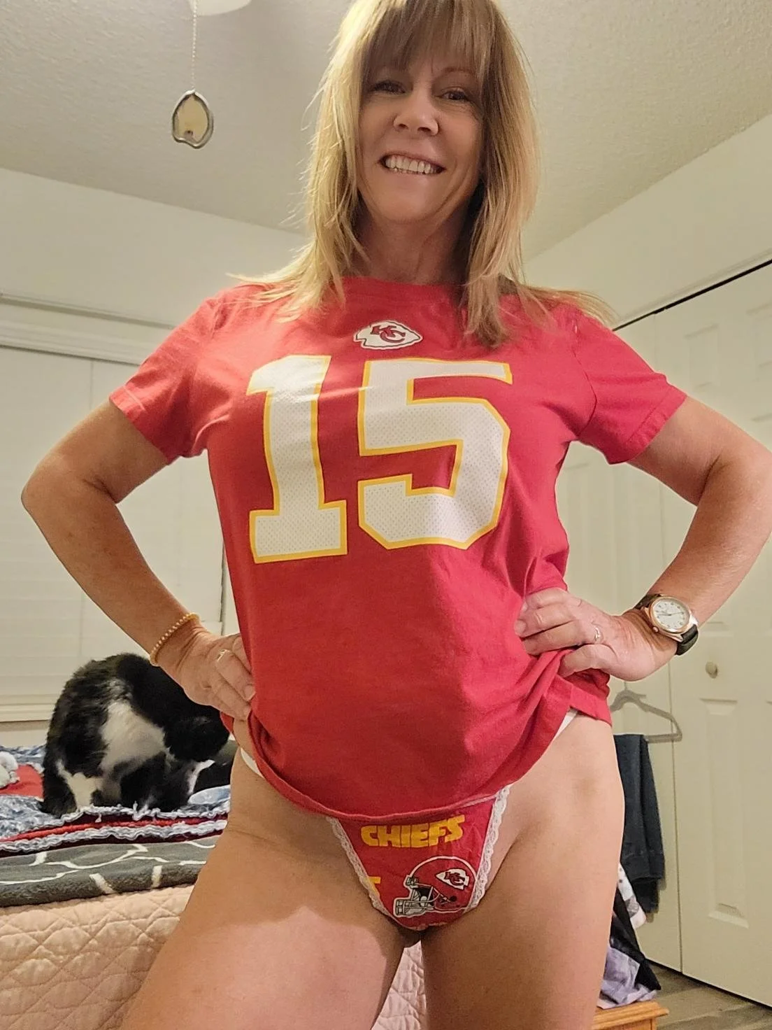 Submitted amateur milf image 2
