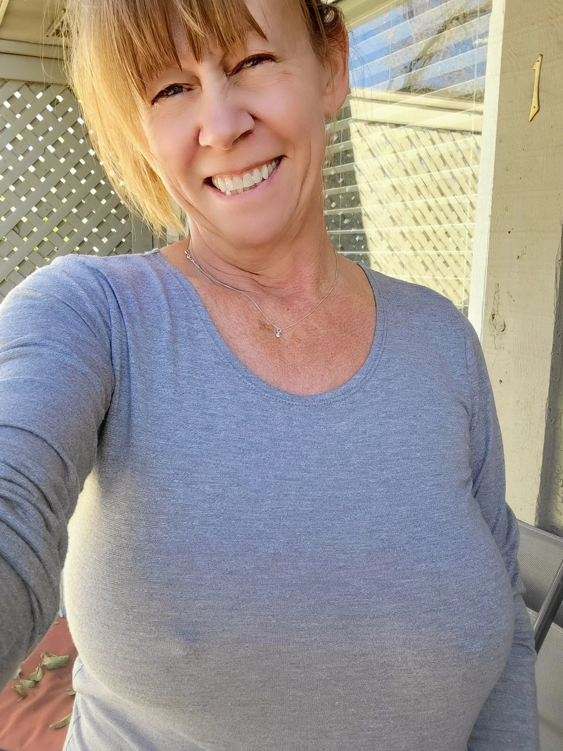 Submitted amateur milf image 4