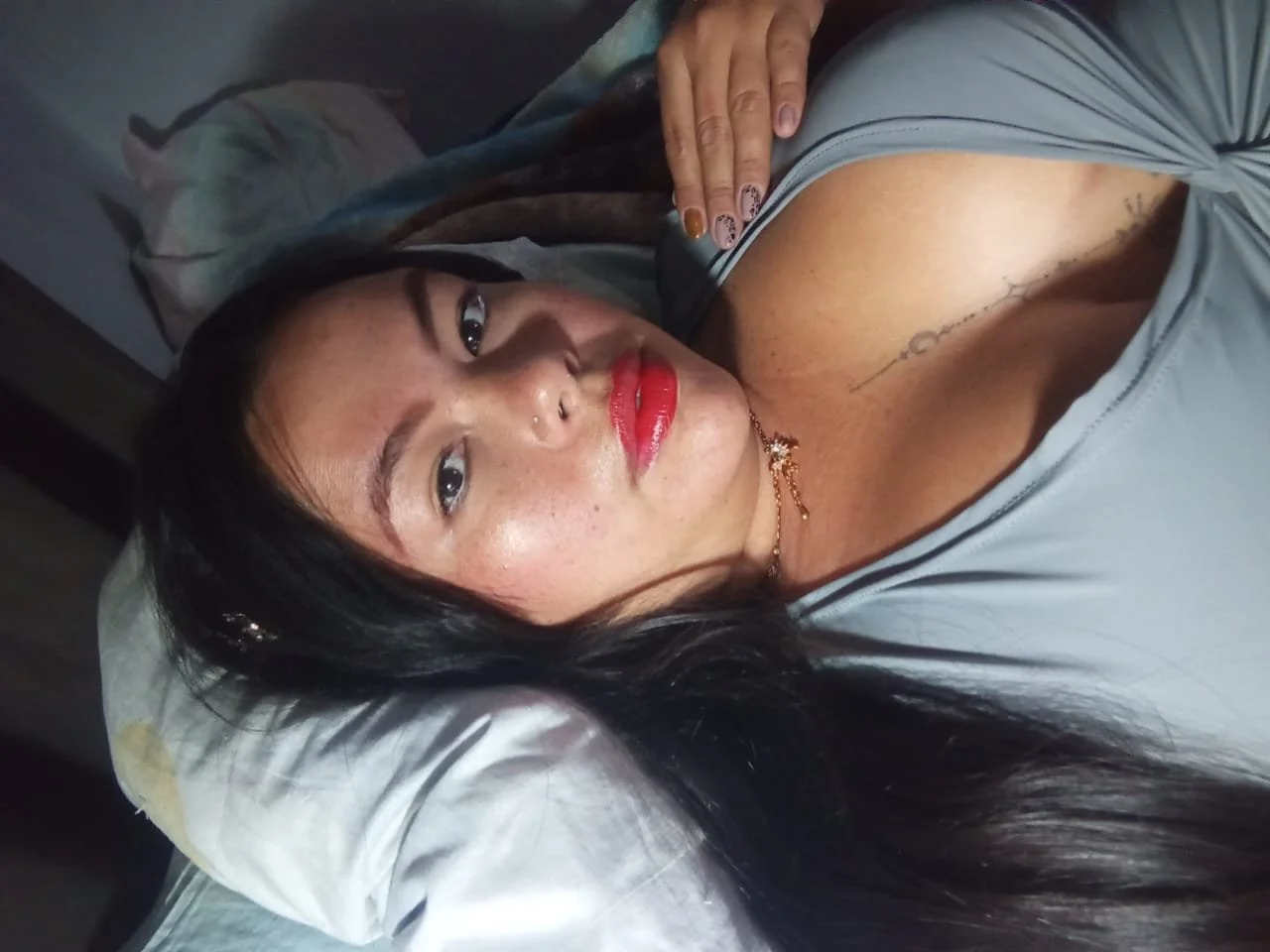 Daniii la putipobre gordibuena me dice que quiere estar conmigo y esta borracha image 16
