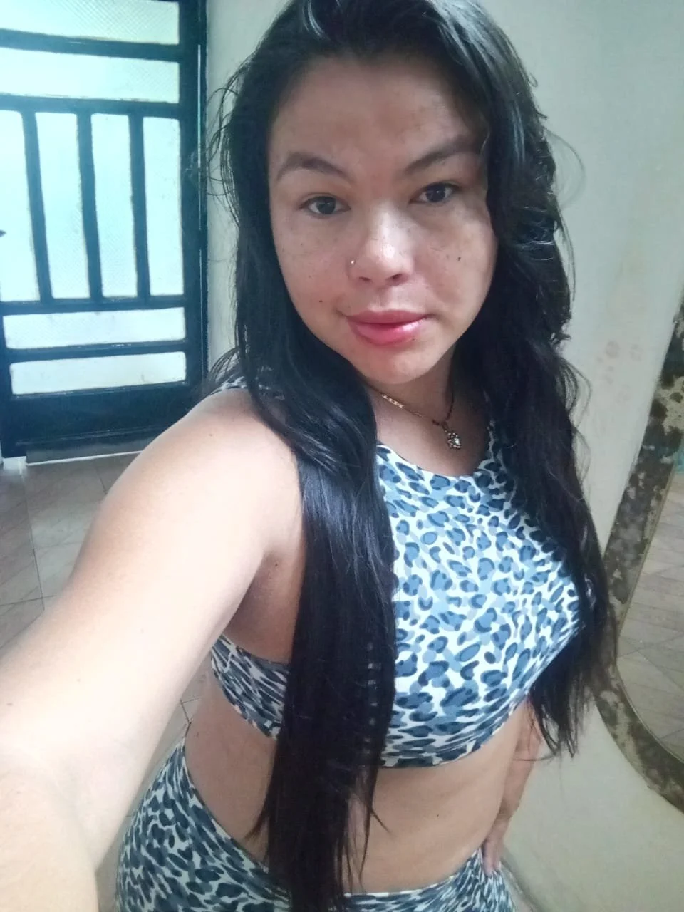 Daniii la putipobre gordibuena me dice que quiere estar conmigo y esta borracha image 29