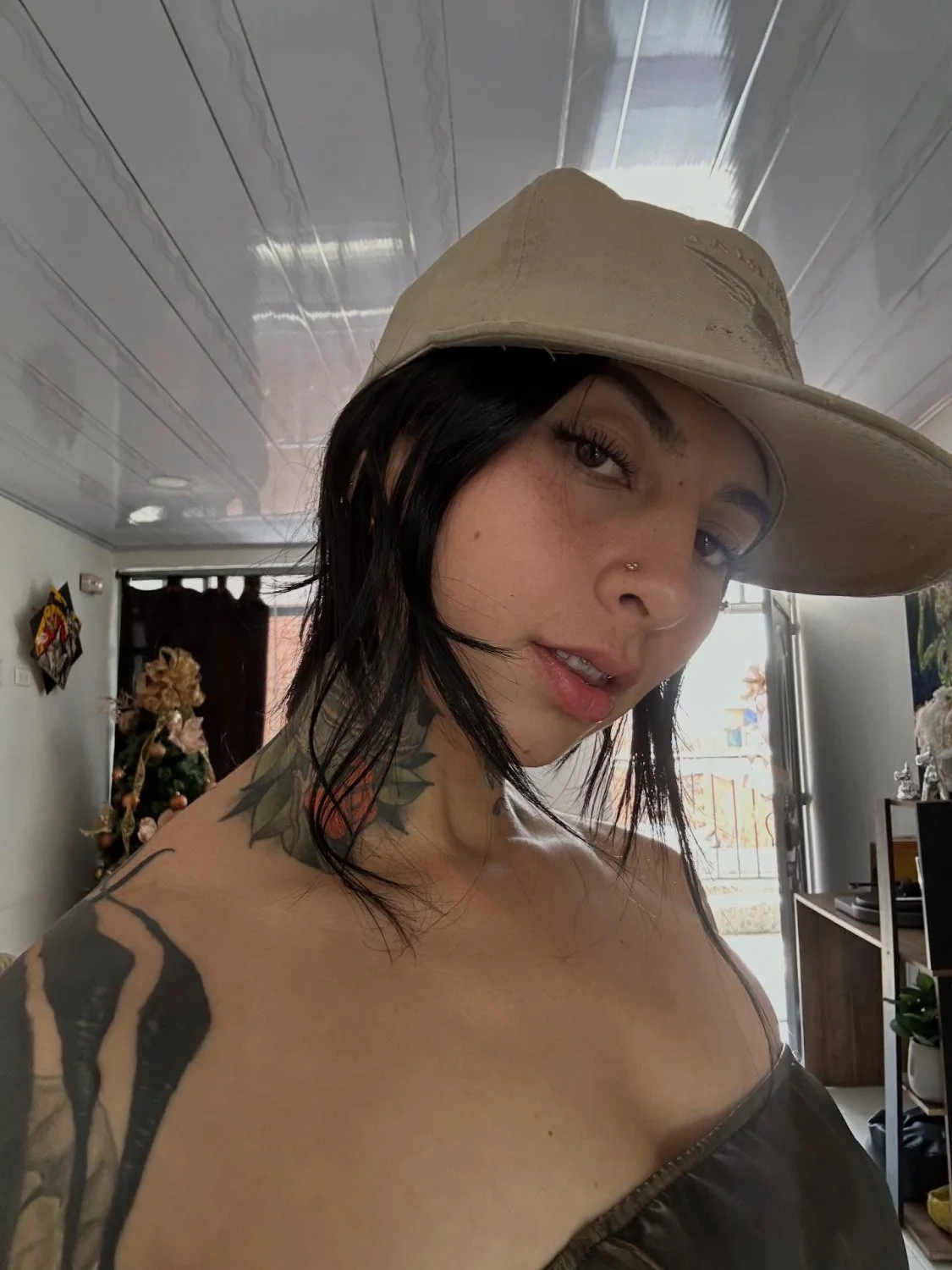 Alejandra image 2