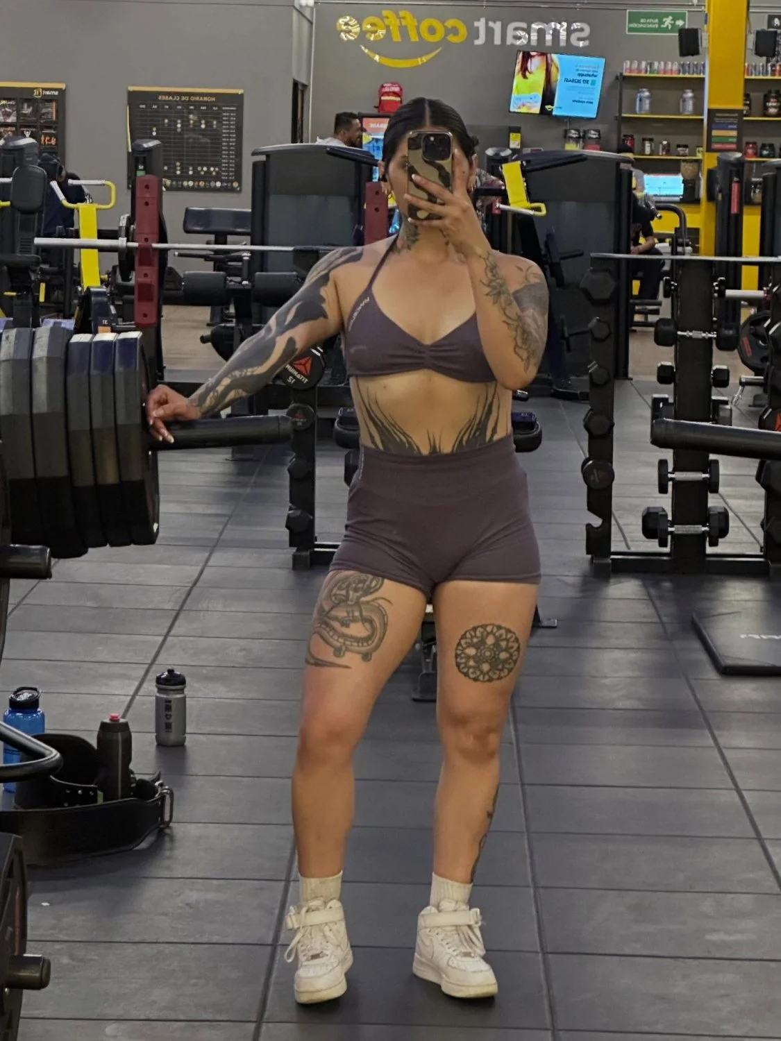Alejandra image 7