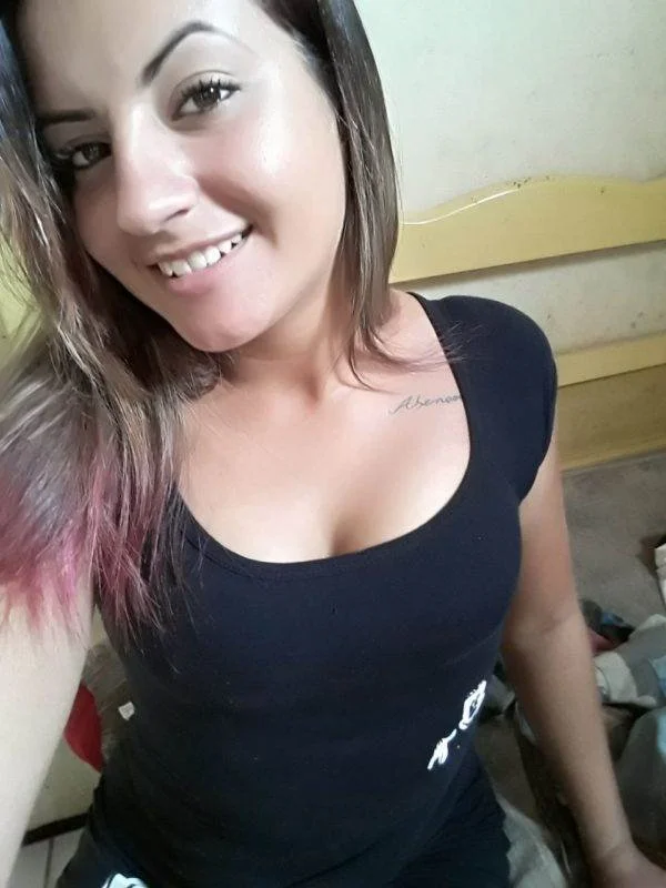 Morena deliciosa da bunda grande vazada main image