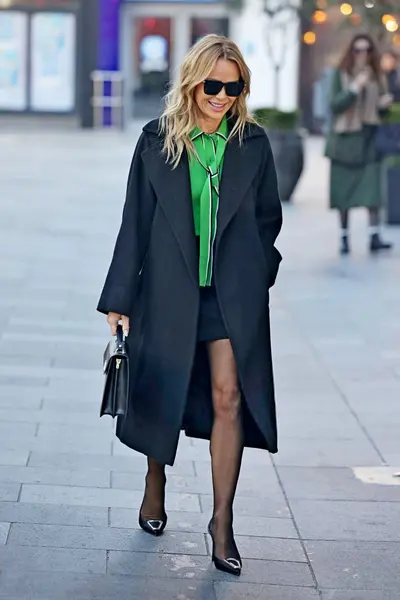 Amanda Holden pantyhose 💦 cover image