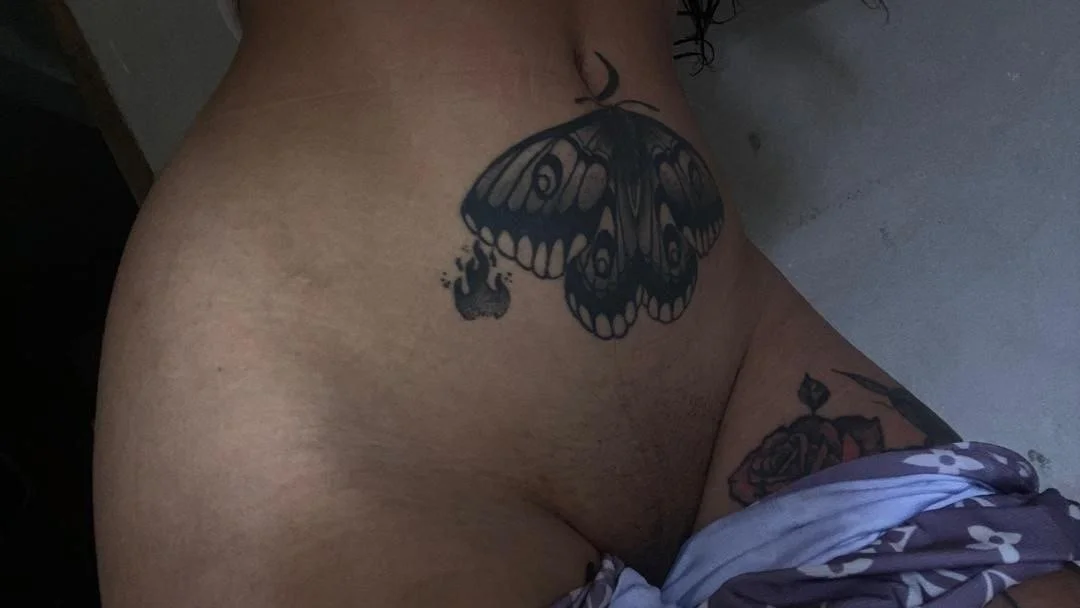 Tatuada cubana le manda foto al amante 🇨🇺🔥 image 39