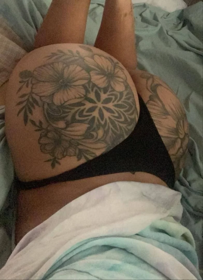 Tatuada cubana le manda foto al amante 🇨🇺🔥 image 6