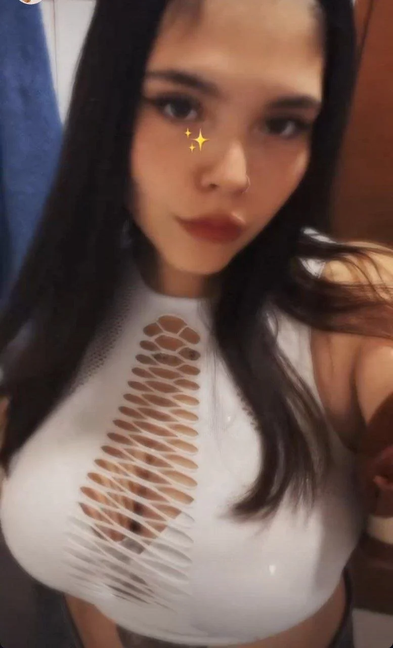 chilena tetona image 3