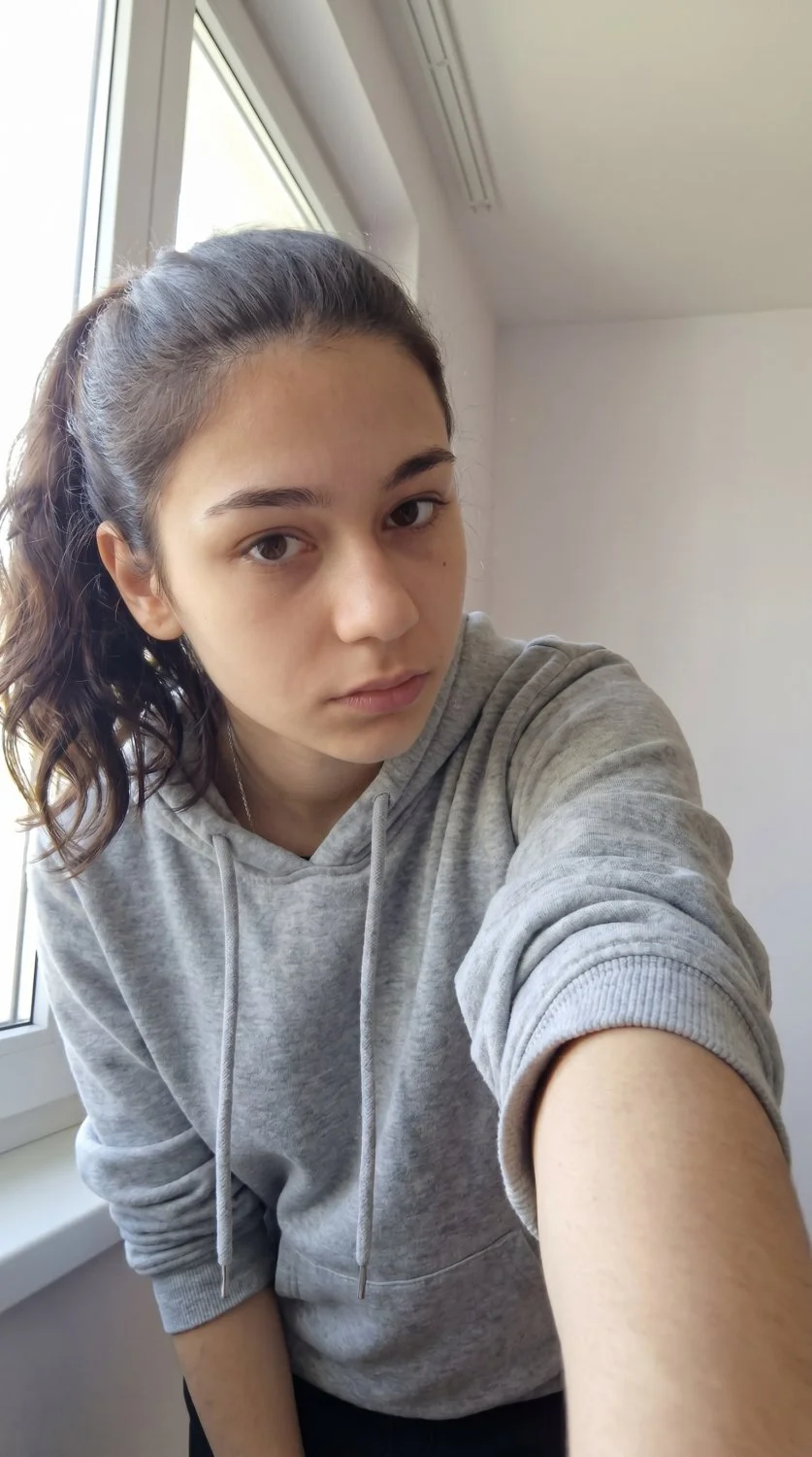 College 18 years old teen image 4