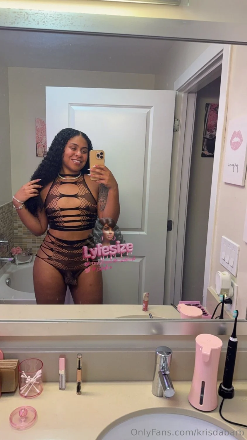 Thick Big Booty Lightskin Trans Is Freaky 🤤😋💦 (BBC, Big Ass, Blowjob, Verse, Dl, Twerk, Cumshot) image 5