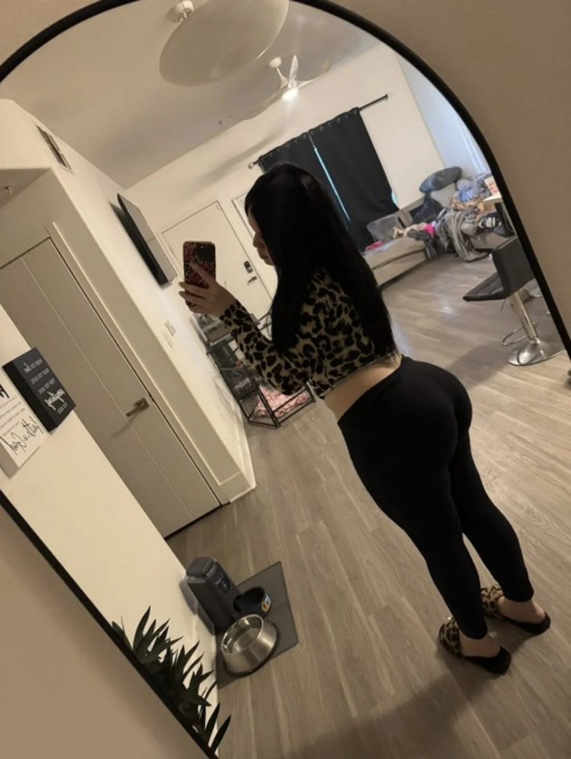 Latina OF pawg image 5
