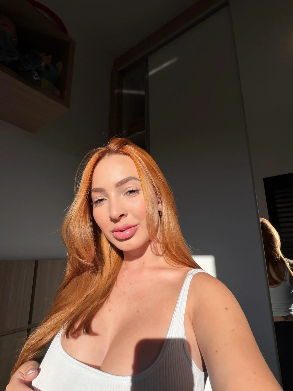 Crïstįnë Vīånª Ruiva Baixinha Deliciosa image 2
