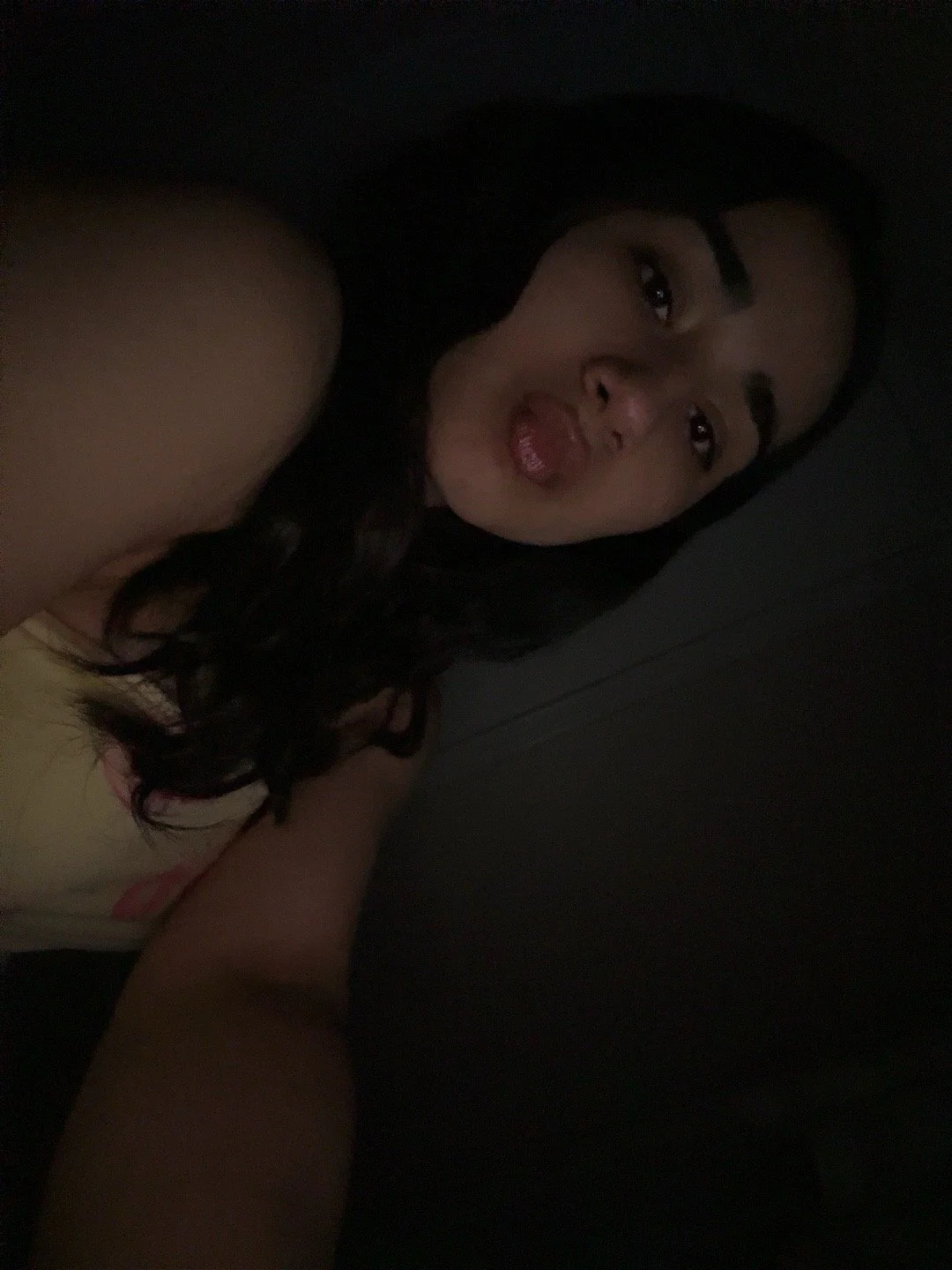 Rate my Latina gf image 2