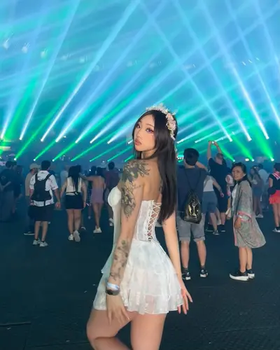 Asian Australian ABG 💦 cover image